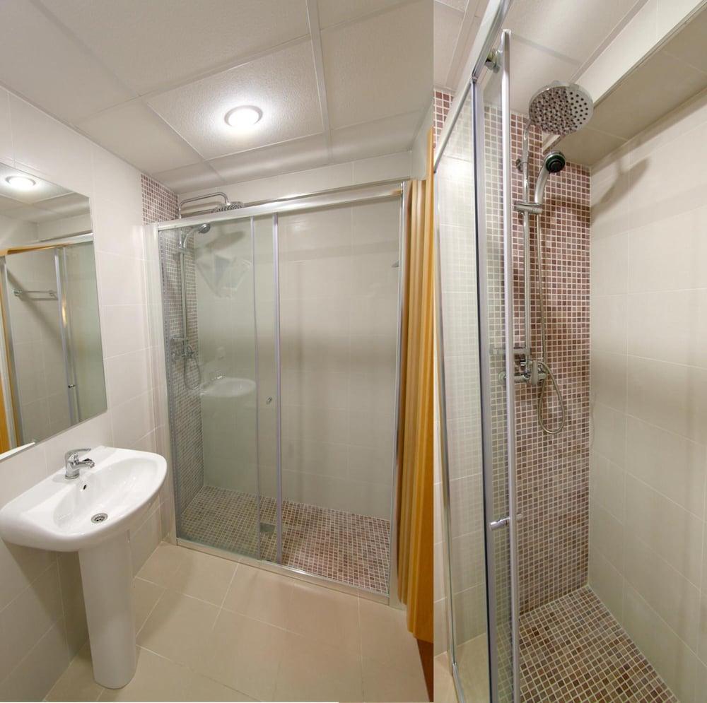 Hostal Roca San Antonio  Ngoại thất bức ảnh